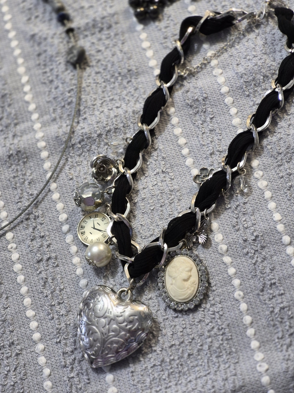 Vintage-Inspired Black Ribbon Charm Necklace with Cameo & Heart Locket